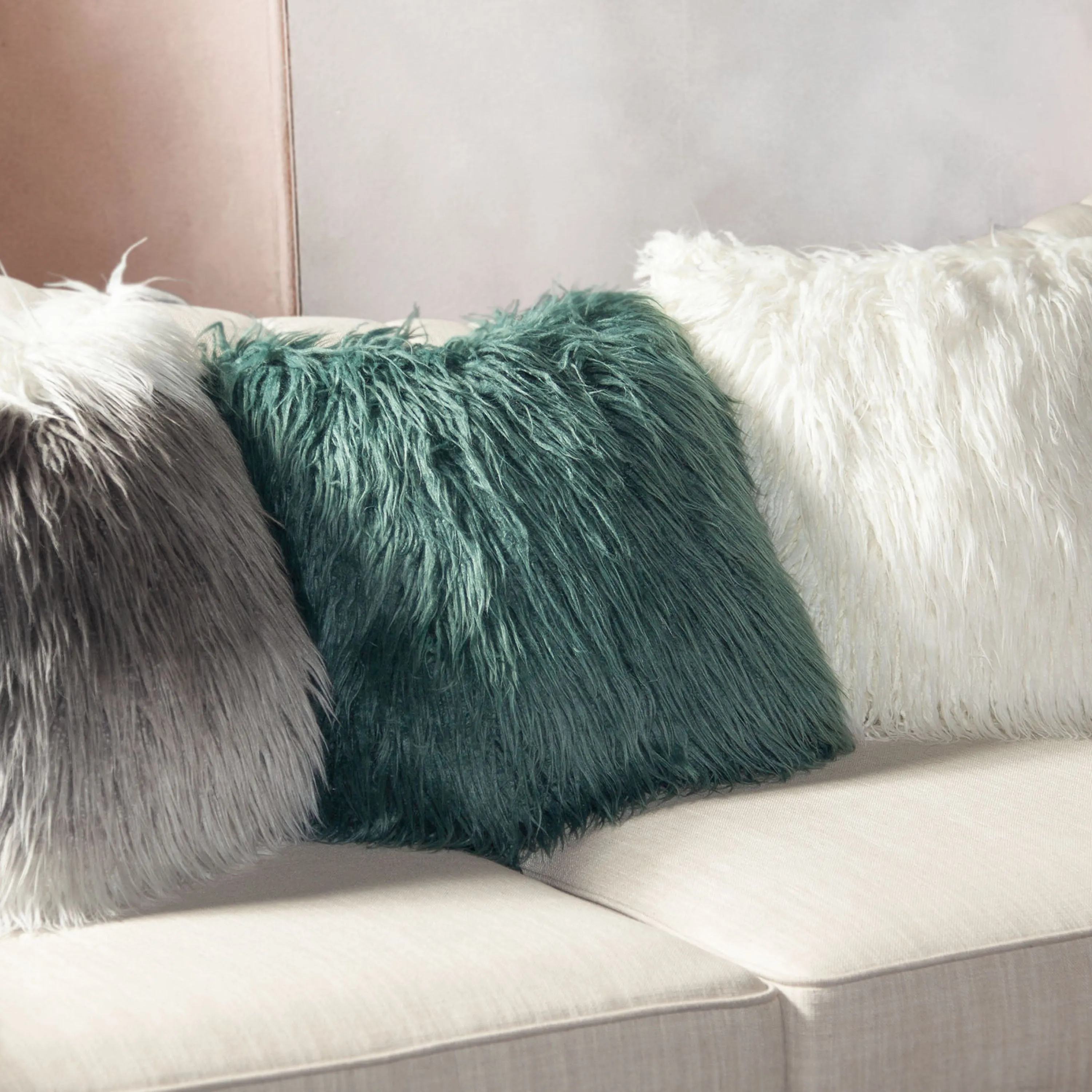 18" Square Accent Pillow by Diamond Sofa in Teal Dual-Sided Faux Fur