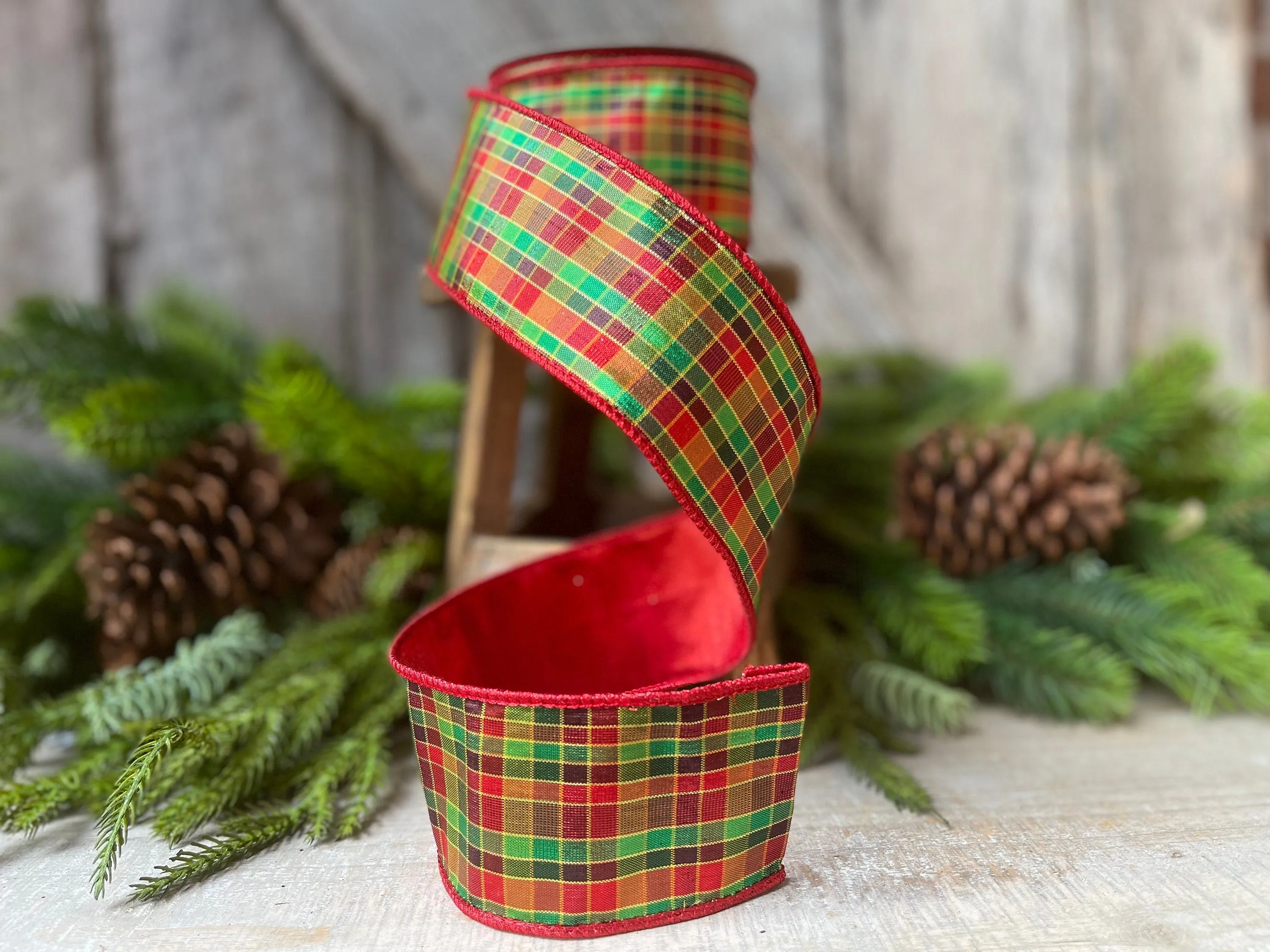 2.5" Christmas Pixie Plaid, Farrisilk Ribbon