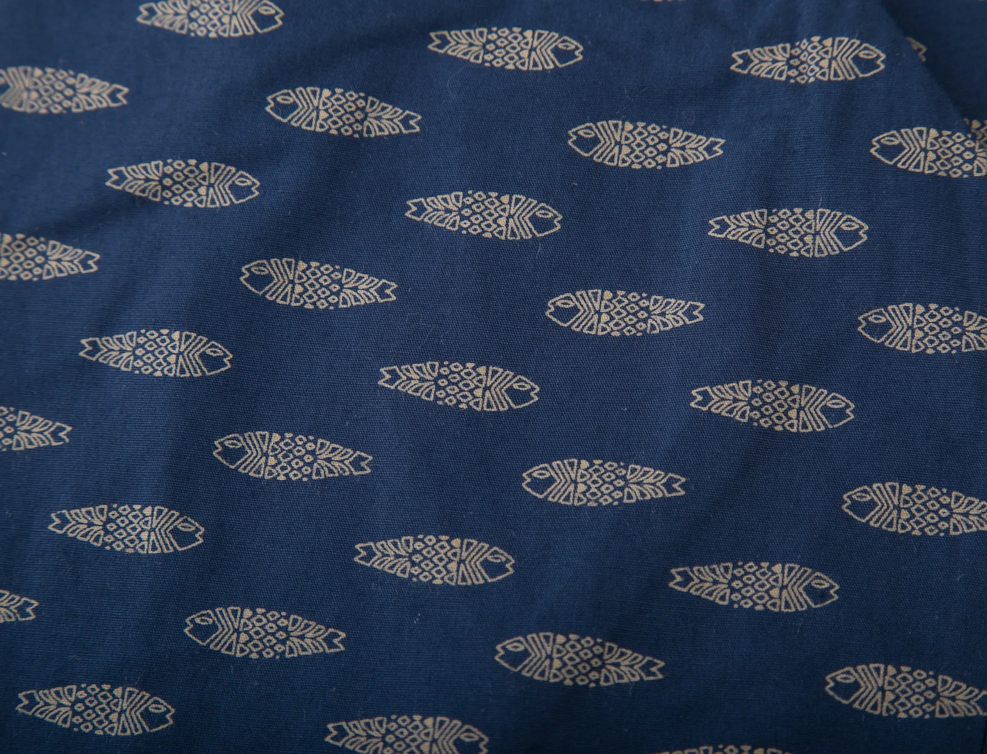 Blue Gold Fish Print Cotton Slim Fit Mens Shirt Long Sleeve