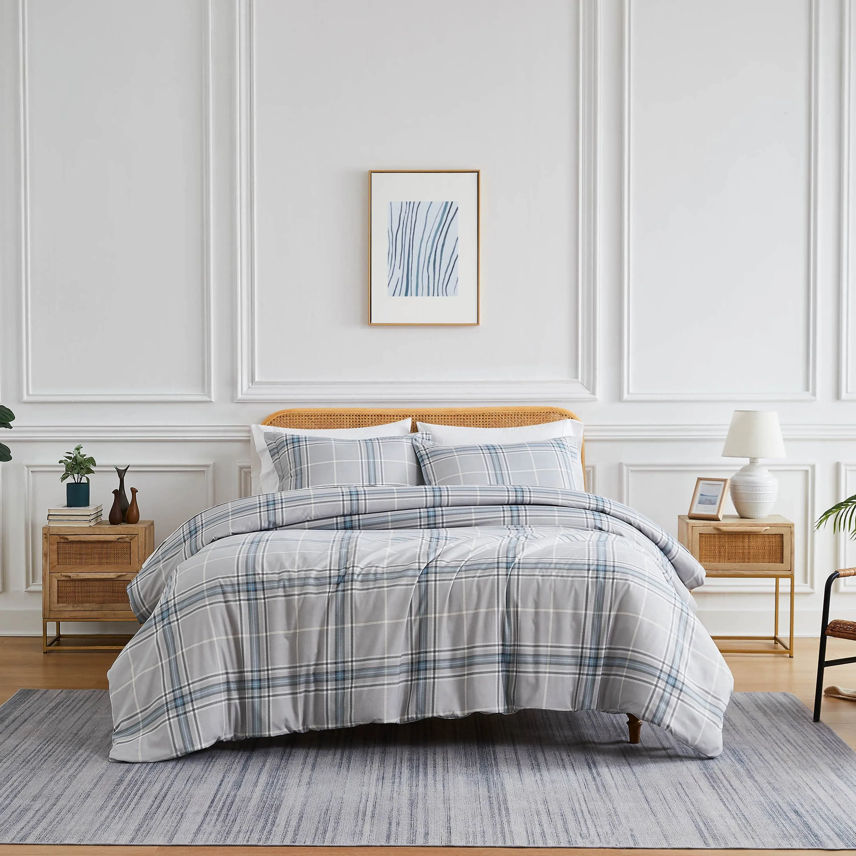 Vilano Plaid Comforter Set