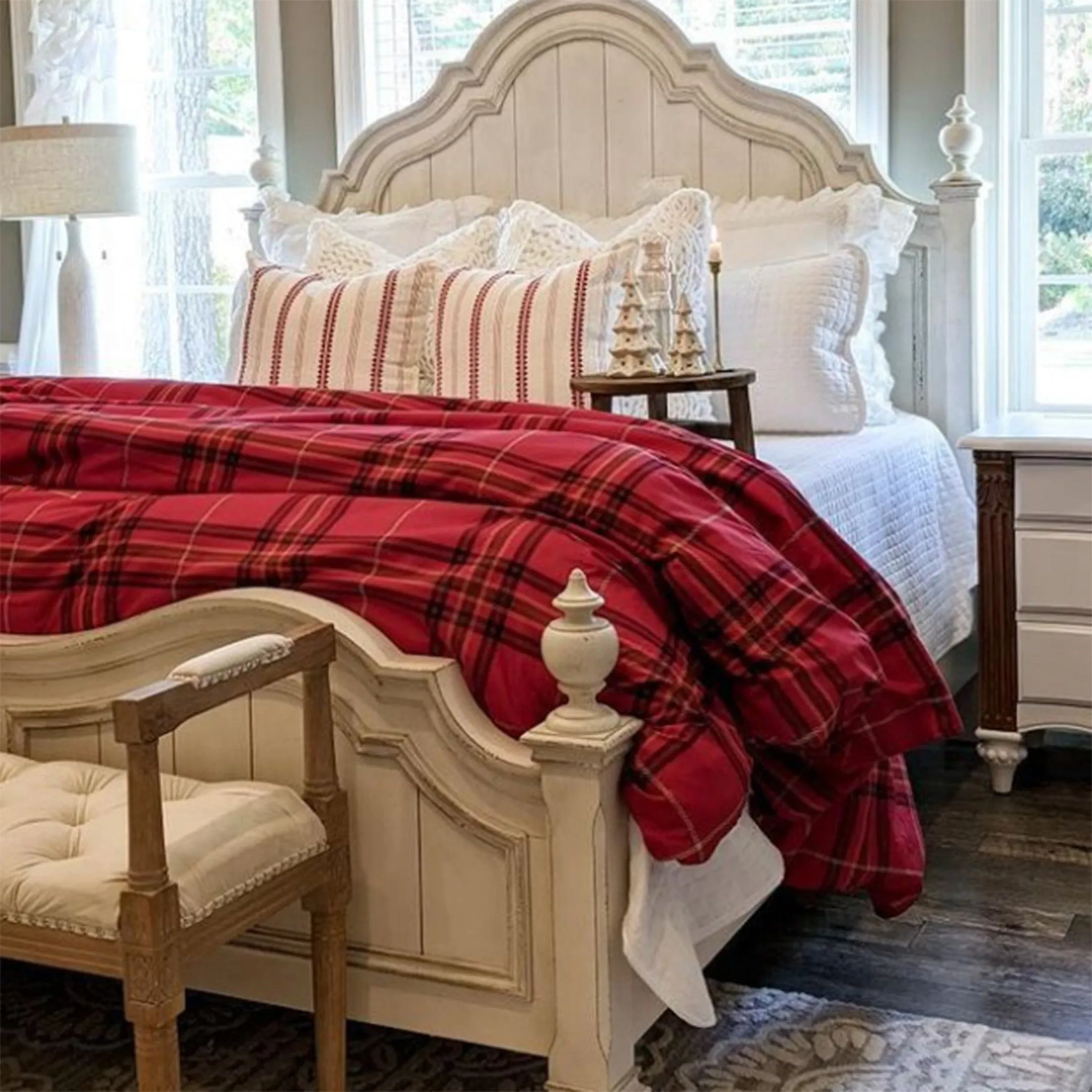 Vilano Plaid Comforter Set