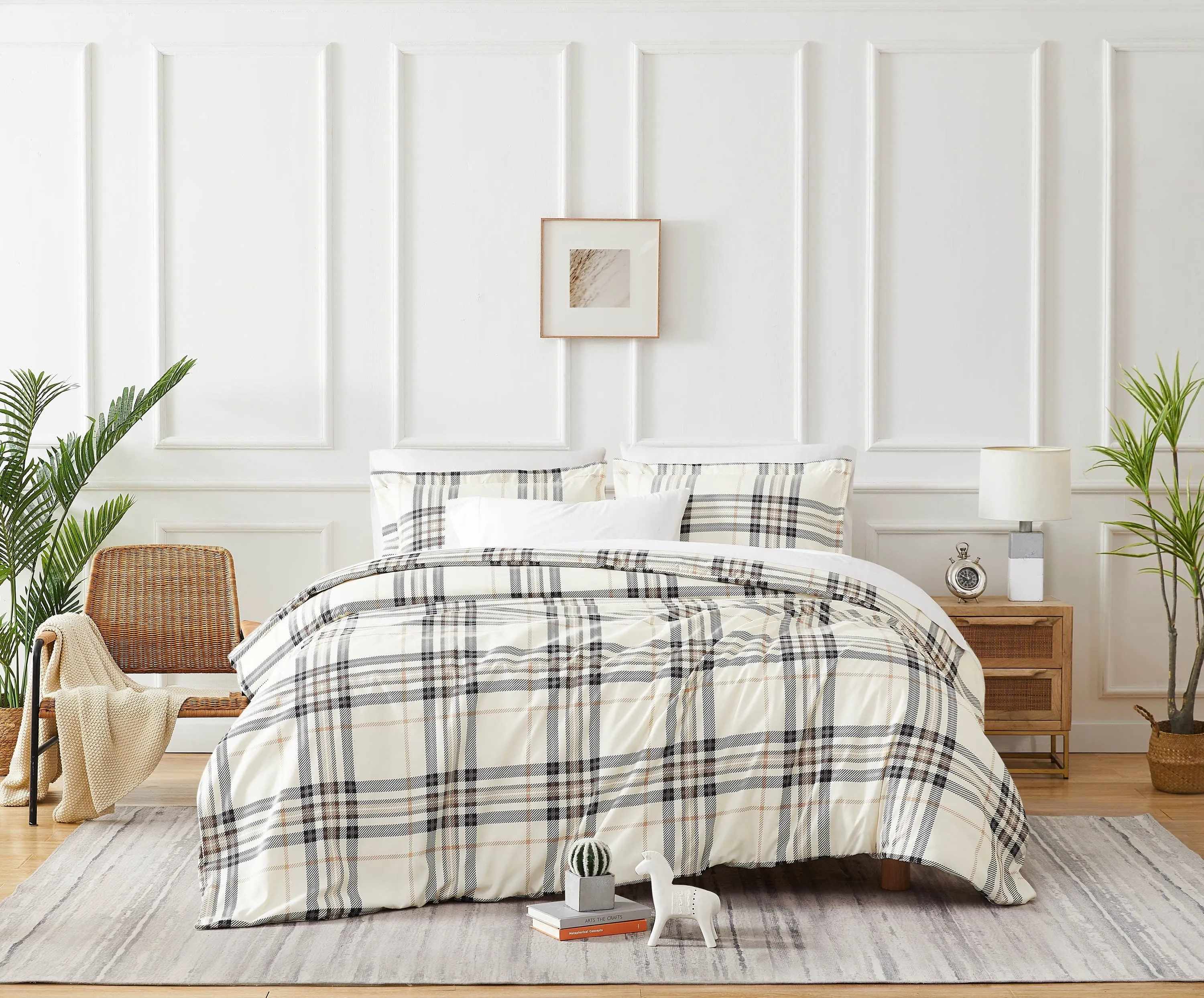 Vilano Plaid Comforter Set