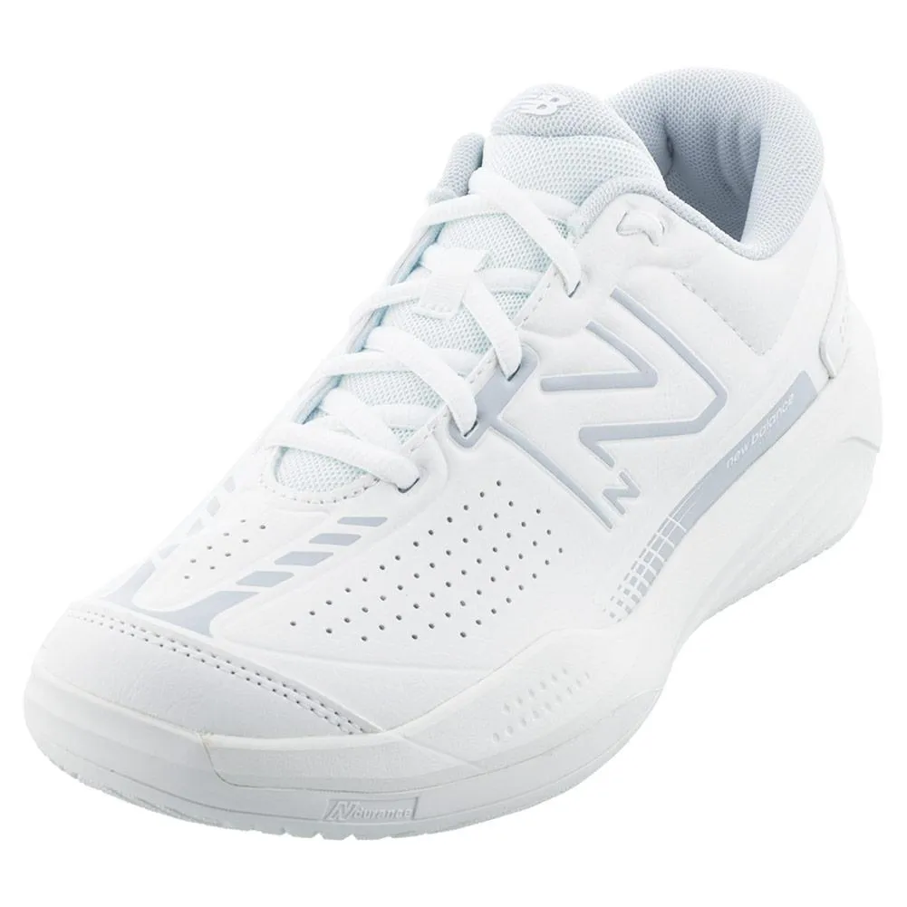 Women's 696v5 B Width Tennis Shoes White